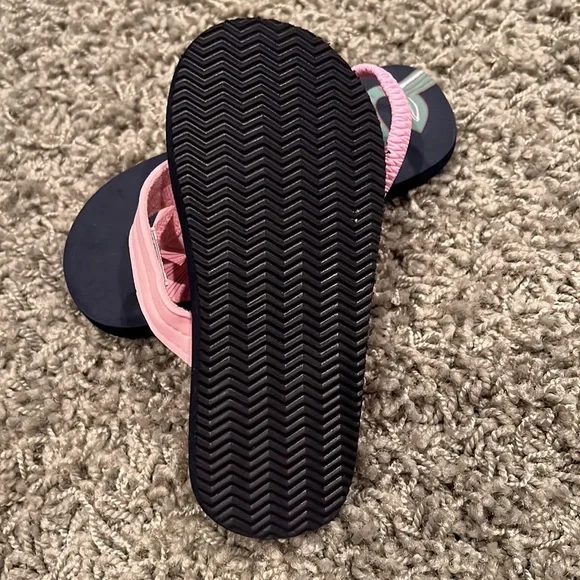 Girls Flip Flops 9/10 - Picture 4 of 4